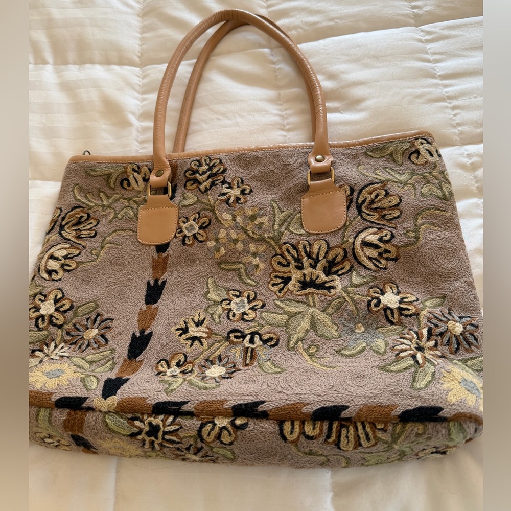 Leather and Floral Embroidered Tote Bag - Tan and Green